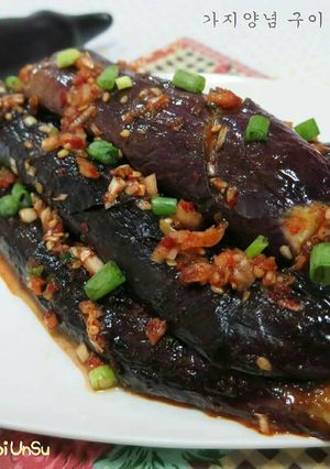 Hình của món Cà Tím Nướng Sốt Nước Tương(xì dầu) 가지양념구이.