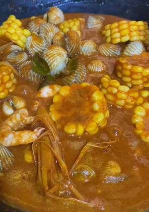Foto resep Seafood tumpah
