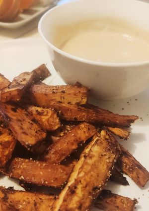 Une photo de Frites patate douce-miso ⭐⭐