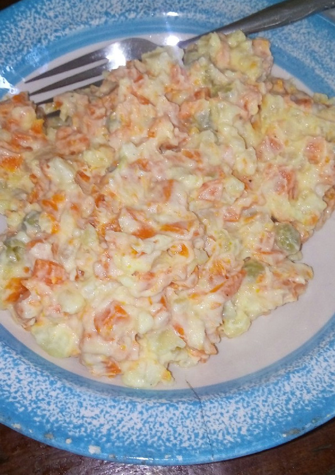 Una foto de Ensalada de papa y zanahoria