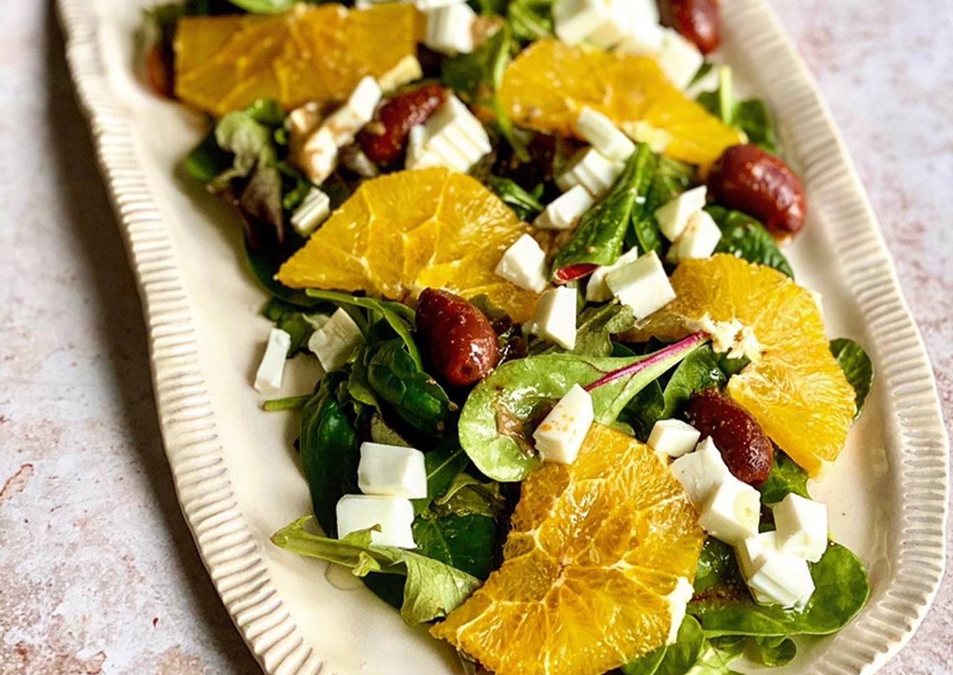 Ensalada de espinacas y naranja