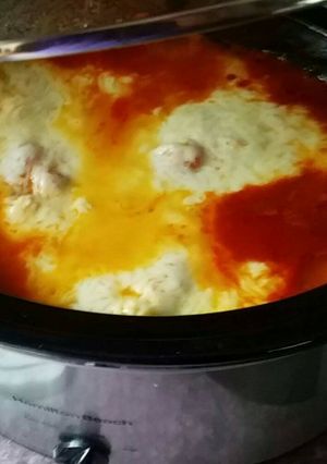 A picture of Easy Crock Pot Lasagna.