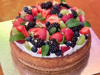 New York baked cheesecake
