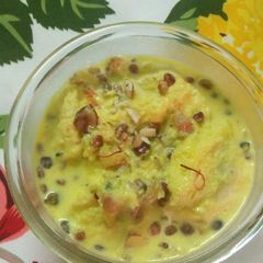 A picture of Bread rasmalai.