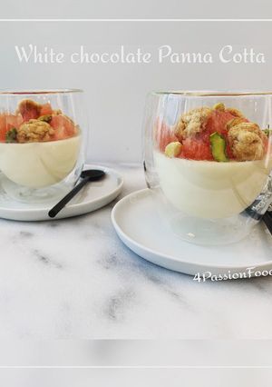 Une photo de Panna Cotta au chocolat blanc@4PassionFood #healthy