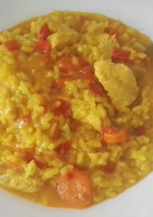 Foto principal de Arroz con pollo 😋🍴