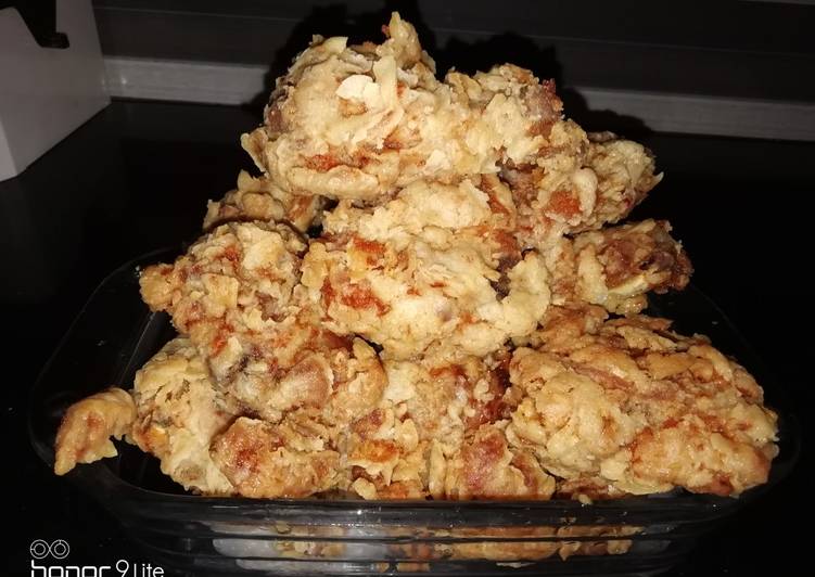 Easiest Way to Prepare Award-winning Crispy Fried Chicken