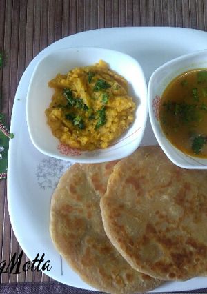 A picture of Puranpoli.
