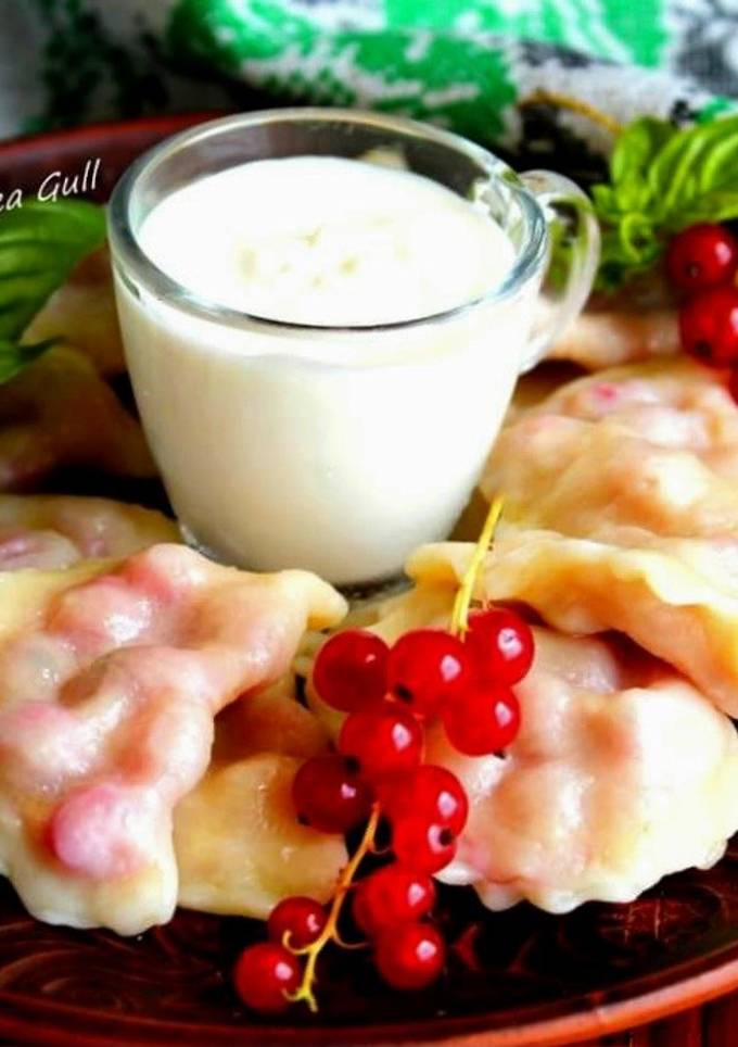 Вареники з порічкою