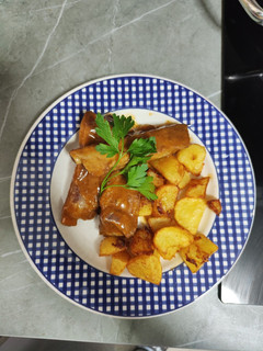 Una foto de Costillas en salsa sin horno