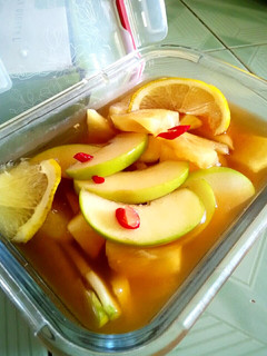 Foto resep Asinan rujak nanas dan apel hijau