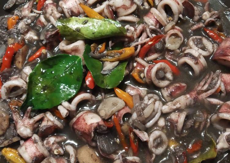 Resep Tumis Cumi hitam yang Lezat