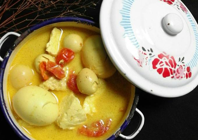 Sayur Kuning Telur dan Tahu (#pr_masakanbersantan) foto resep utama