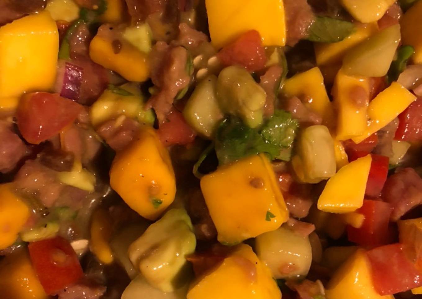 Ceviche de atún y mango