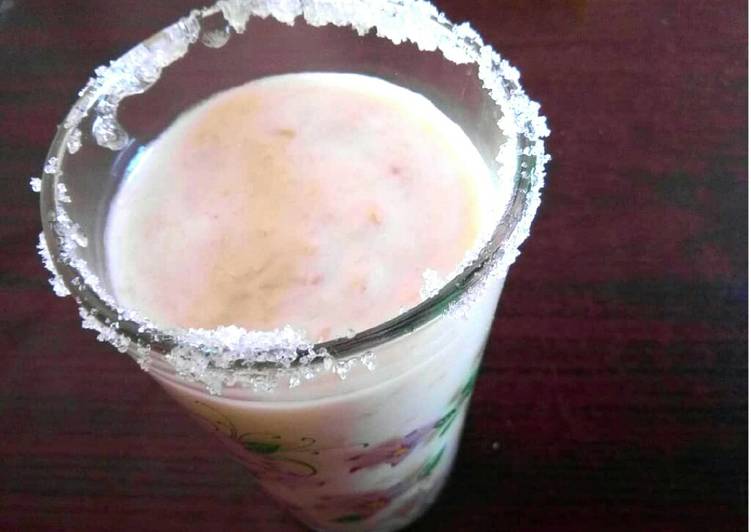 Recipe of Tasty Banana yogo smoothie | Easy Recipe For Collage Students