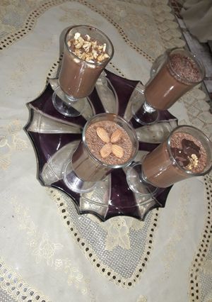 صورة لوصفة تحلية بالفلان والشوكولاطة الباردة