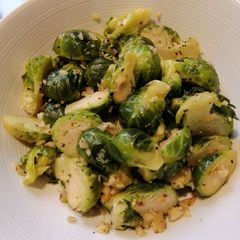 A picture of Brussels Sprouts.