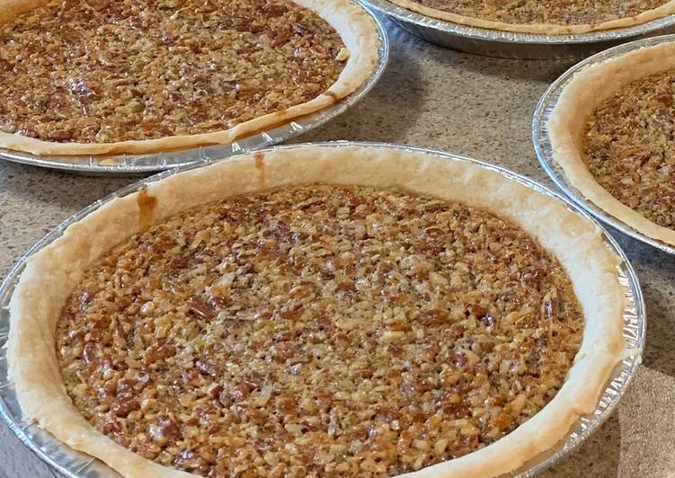 Steps to Prepare Speedy Pecan Pie