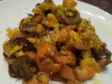 Revuelto de setas y gambas