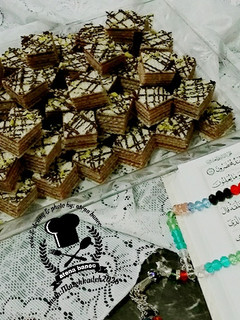 عکسی از دستور شیرینی میکادو آتنا