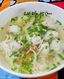 Canh thịt viên nấu nấm kim châm
