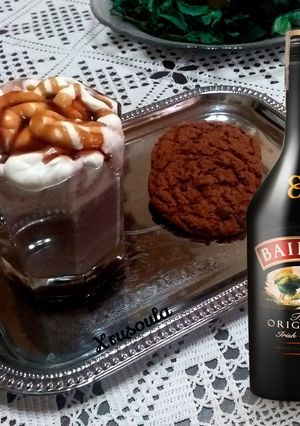 Φωτογραφία της συνταγής Ιρλανδική ζεστή σοκολάτα ☕ (Baileys Hot Chocolate)