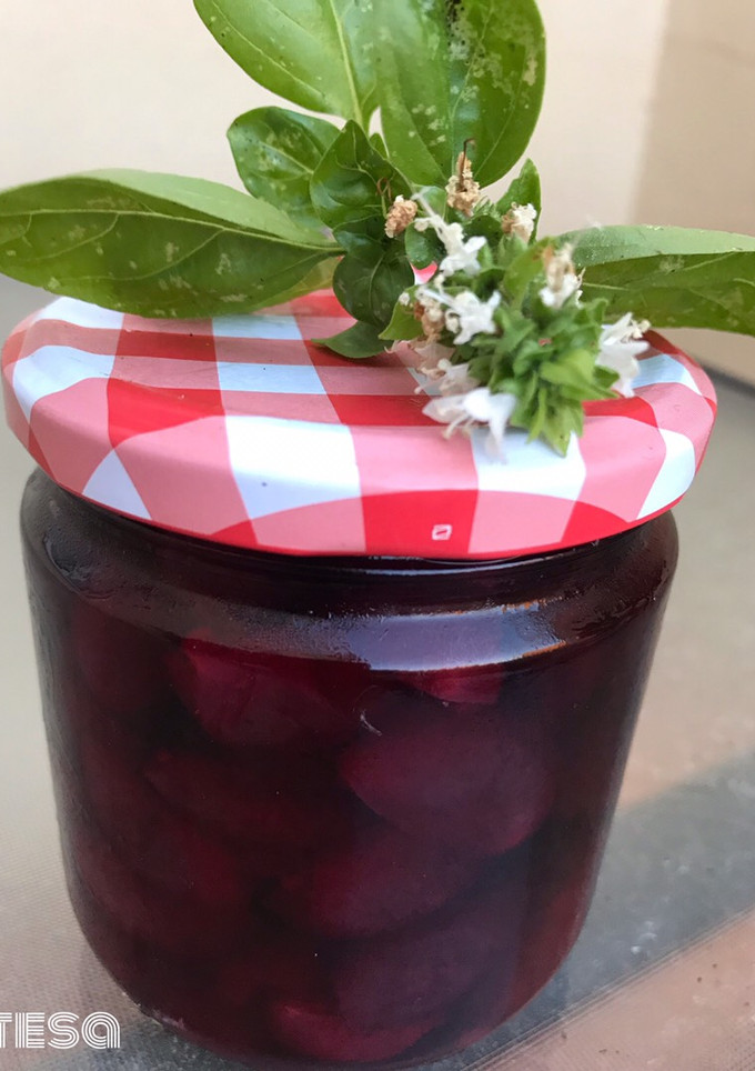 Una foto de Cerezas 🍒en conserva dulce