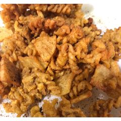 A picture of Macroni Pakora.