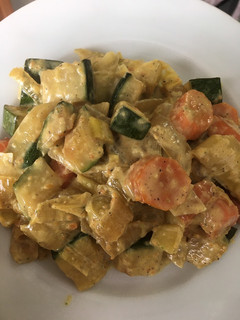 Una foto de Verduras cremosas al curry