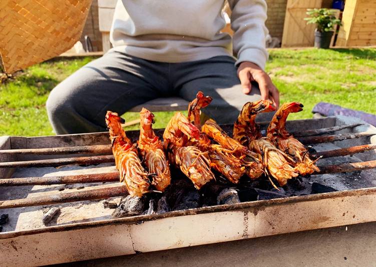 Langkah Mudah untuk Menyiapkan Udang bakar, Lezat