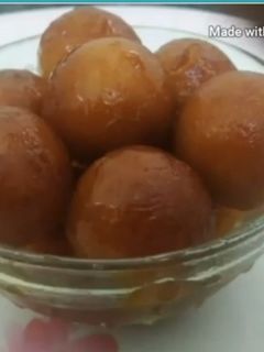 குலோப் ஜாமூன் (Gulab jamun recipe in Tamil) செய்முறை முக்கிய புகைப்படம்