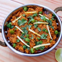 A picture of Keema Matar Masala.
