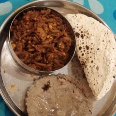 A picture of Kantola besan sabji.