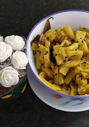 লাউ ভাজা (lau bhaja recipe in Bengali) রেসিপির প্রধান ছবি