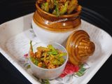 मिरचीचे लोणचे(Green Chilli Pickle Recipe In Marathi)