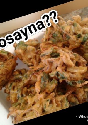 A picture of Whosayna’s Spinach and Cabbage Pakoras.