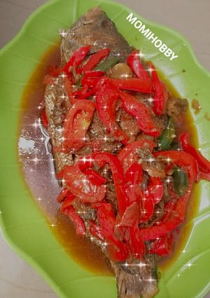 Foto resep Ikan gurami paprika merah