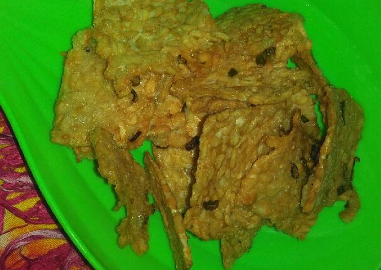 Keripik tempe KW