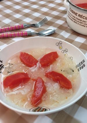 Hình của món Đu đủ nấu nấm tuyết.