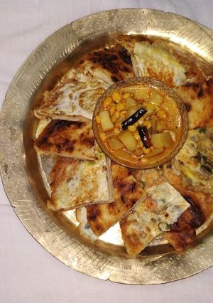 A picture of Egg paratha or Anda paratha.