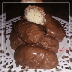 A picture of Bounty Bars.