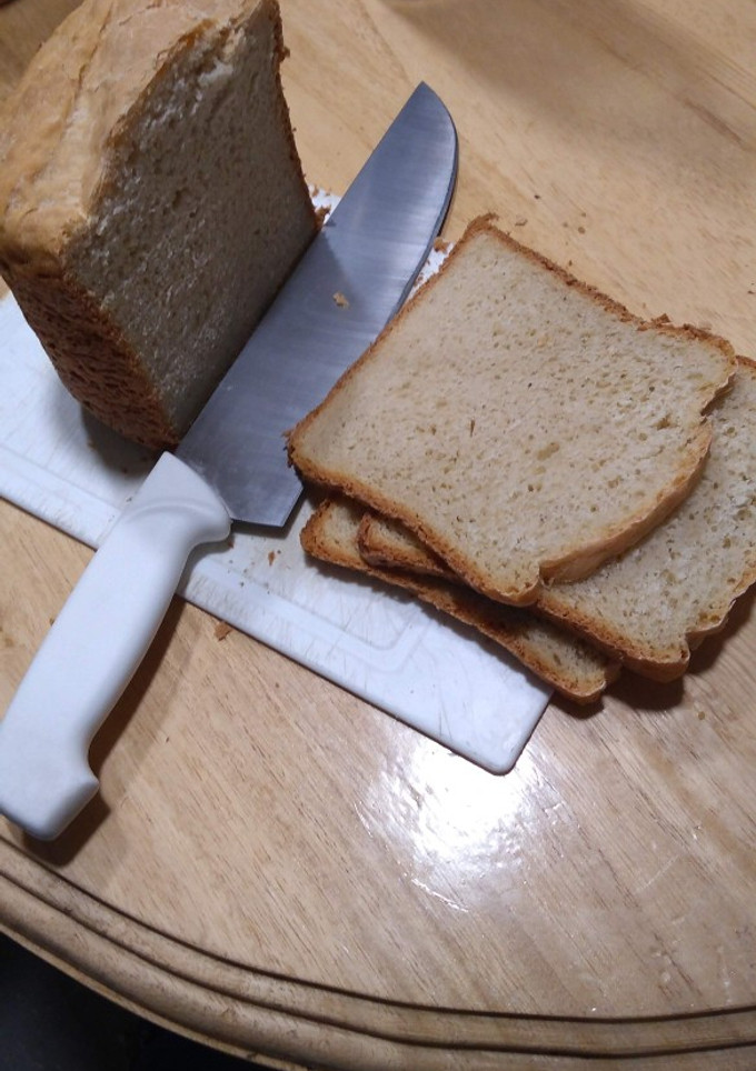 Una foto de Pan Lactal al horno de pan atma