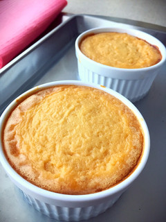 A picture of Cremè flan.
