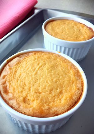 A picture of Cremè flan.