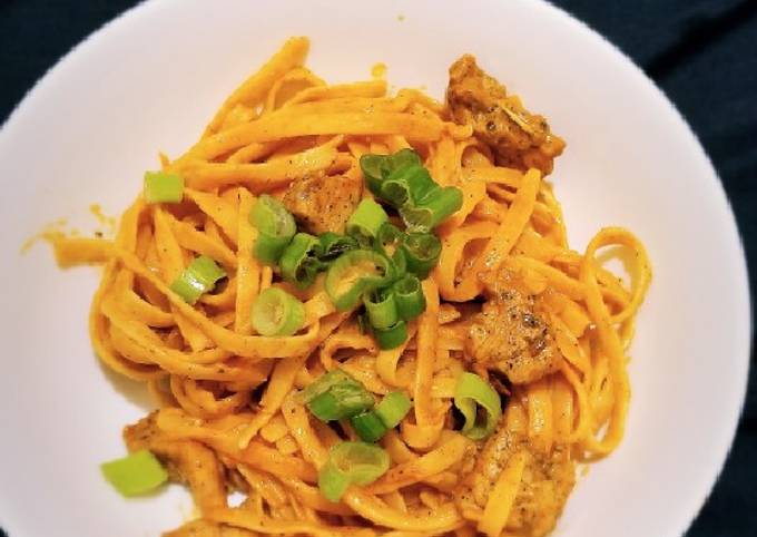 Recipe of Favorite Creamy Tomato Pasta