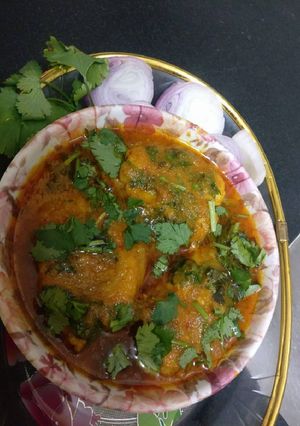 फिश करी (Fish curry recipe in hindi) रेसिपी मुख्य फोटो