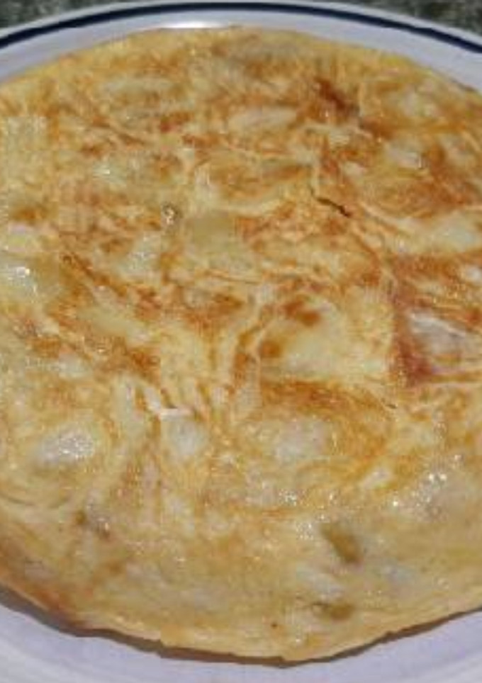 Una foto de Tortilla de patatas, con cebolla 😜
