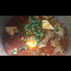 A picture of Bhopali gosht korma.