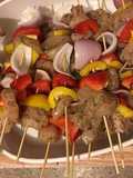Pinchos de pollo primaverales