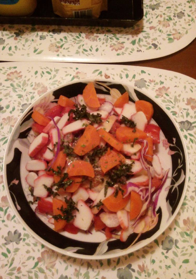 Una foto de Ensalada de colores súper fácil